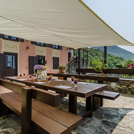 In Fraz, Alpicella, Varaz Hébergement de vacances Il Pero