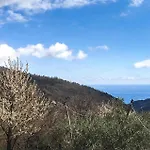 In Fraz Alpicella, Varaz בית נופש *