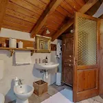 בית נופש In Fraz Alpicella, Varaz *