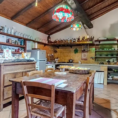 In Fraz, Alpicella, Varaz بيت للعطل